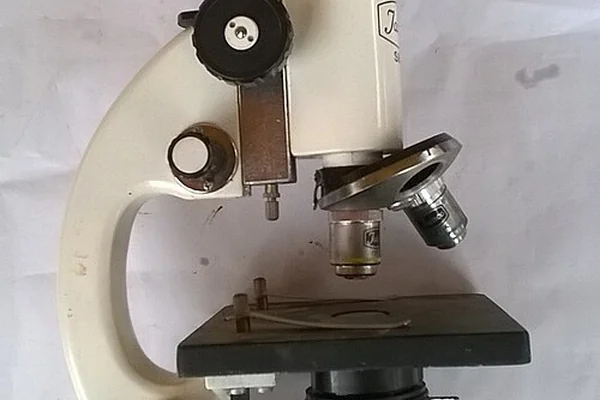 Laboratuvar Mikroskop