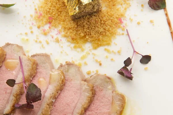 Exquisite Presentation