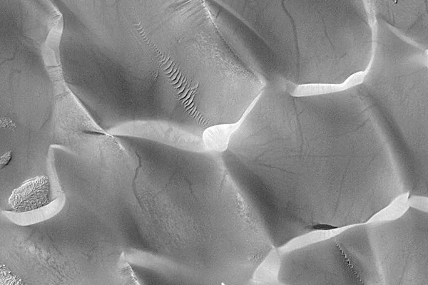 Recent Sand Avalanching on Rabe Crater Dunes