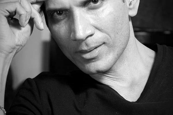 Dr Shamil Smart Living / 20100124.7D.02340.P1.L1.C23.BW / SML