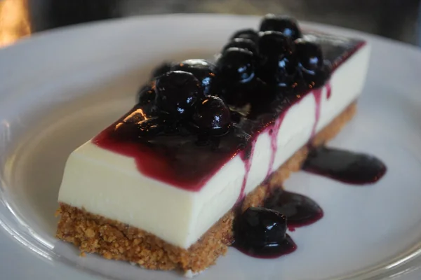 Goats Curd Cheese Cake - Giant Steps Winery AUD11 - photo by Julia