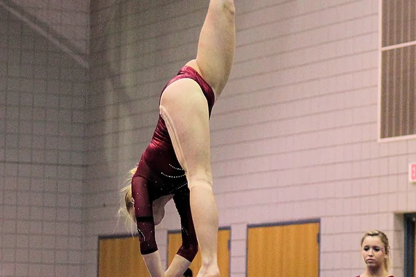 OU Gymnastics at TWU - Beam