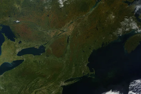 Fall colors in eastern United States and Canada