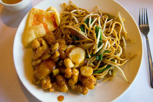 Crispy Chicken in Spicy Szechuan Sauce