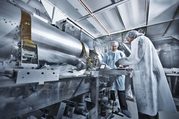 Inspecting Engineering Samples