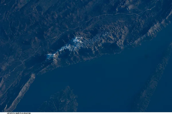 Earth Observations taken by the Expedition 18 Crew
