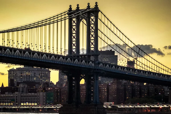 Manhattan Bridge