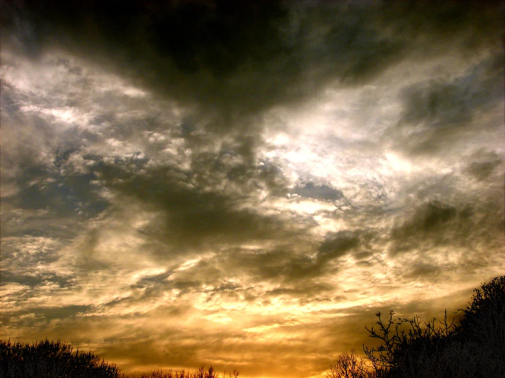 037 Clouds at Twilight