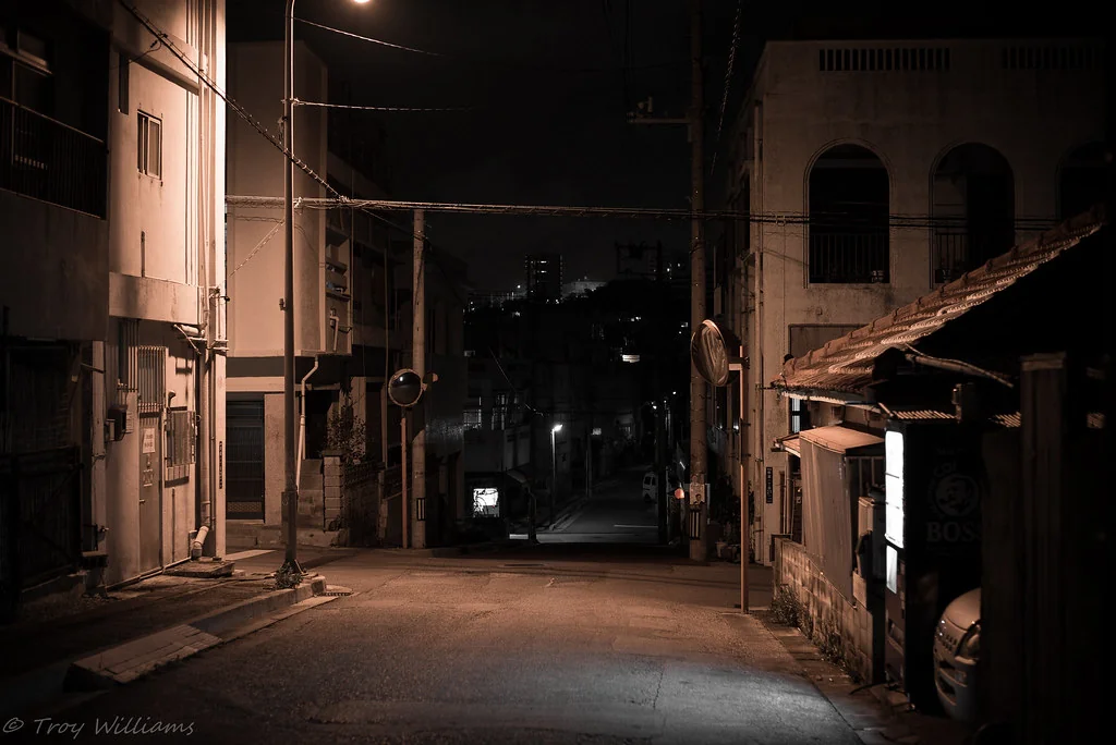 D610 back street